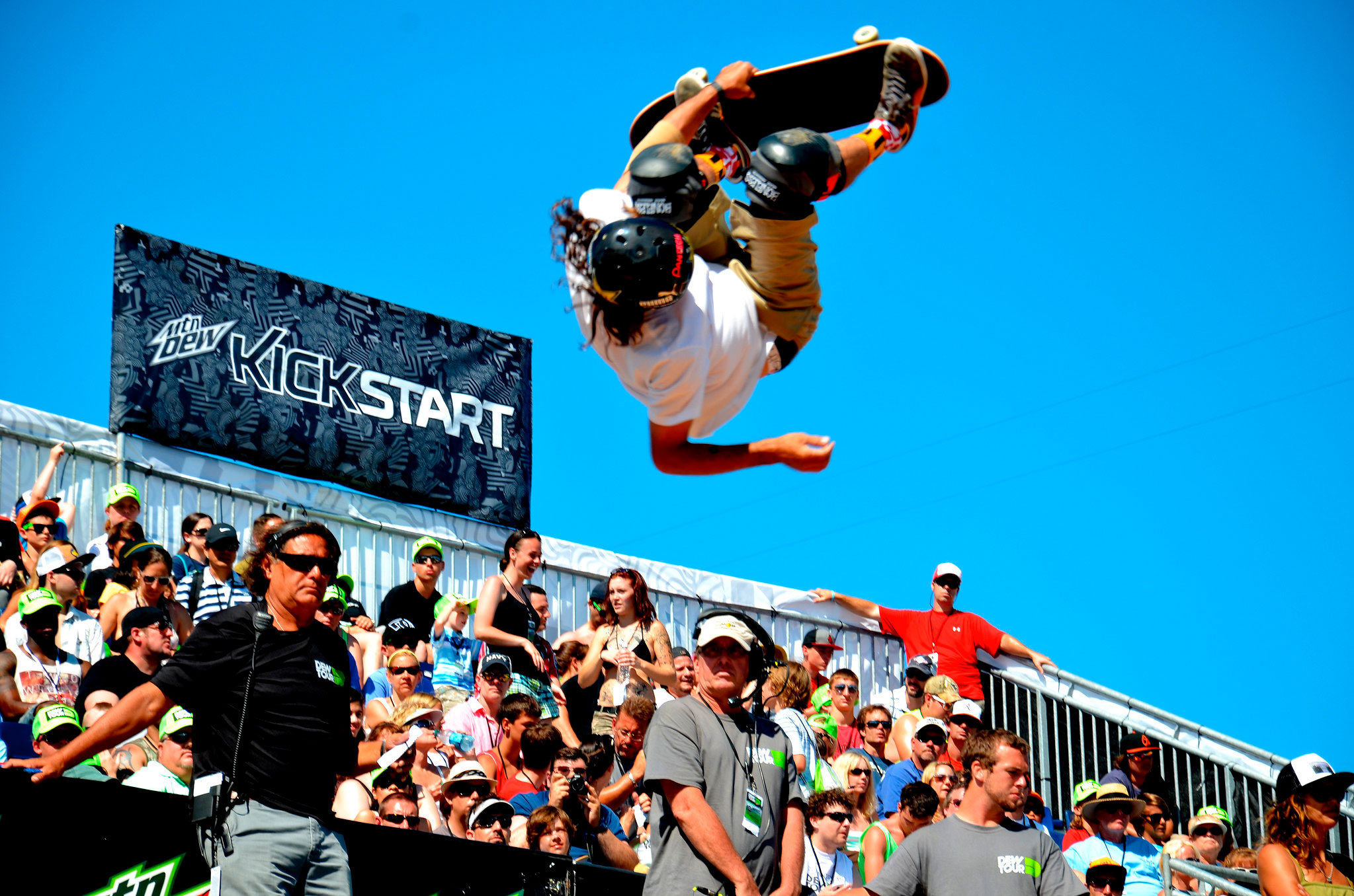 Bucky Lasek on the half pipe
