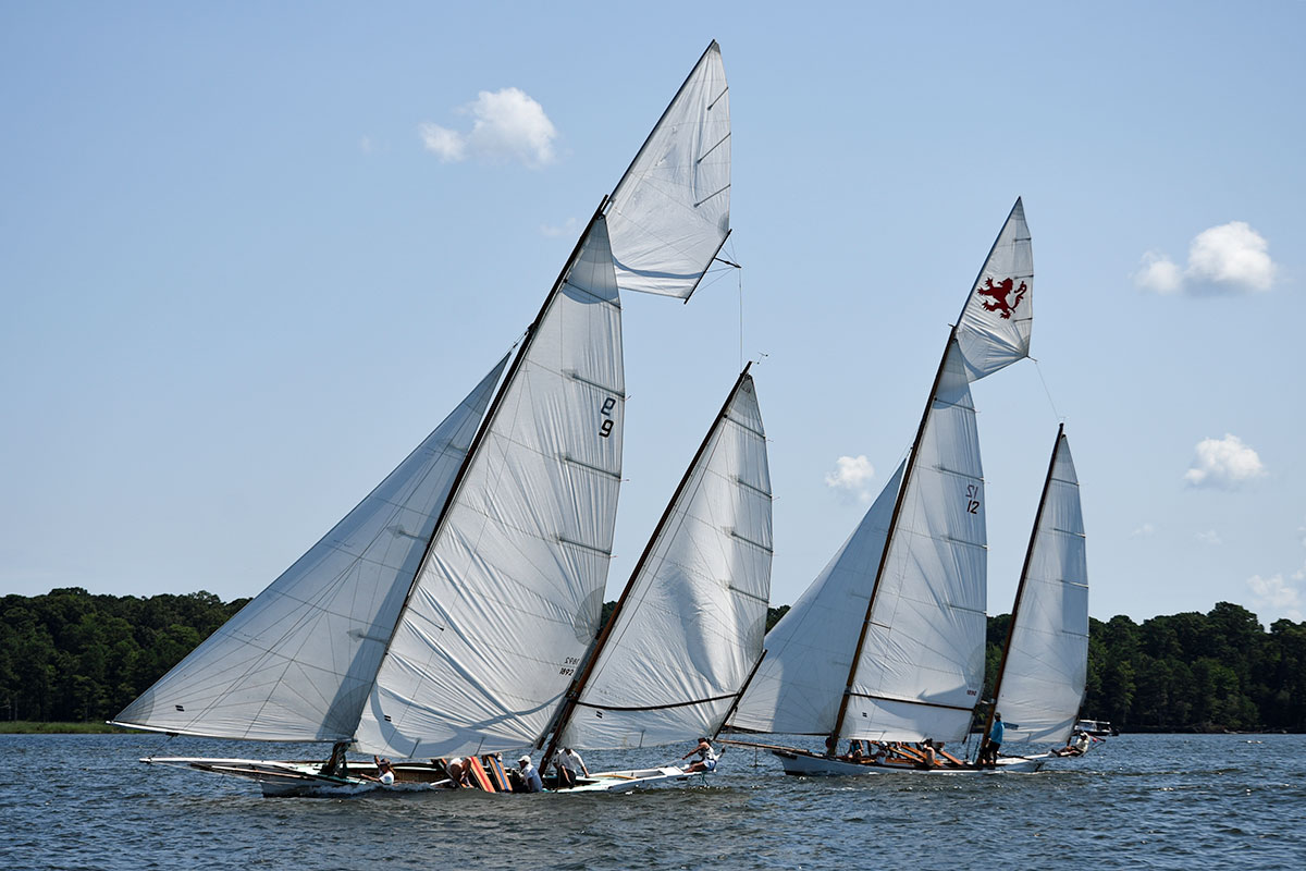 first and second place heading towards the finish line